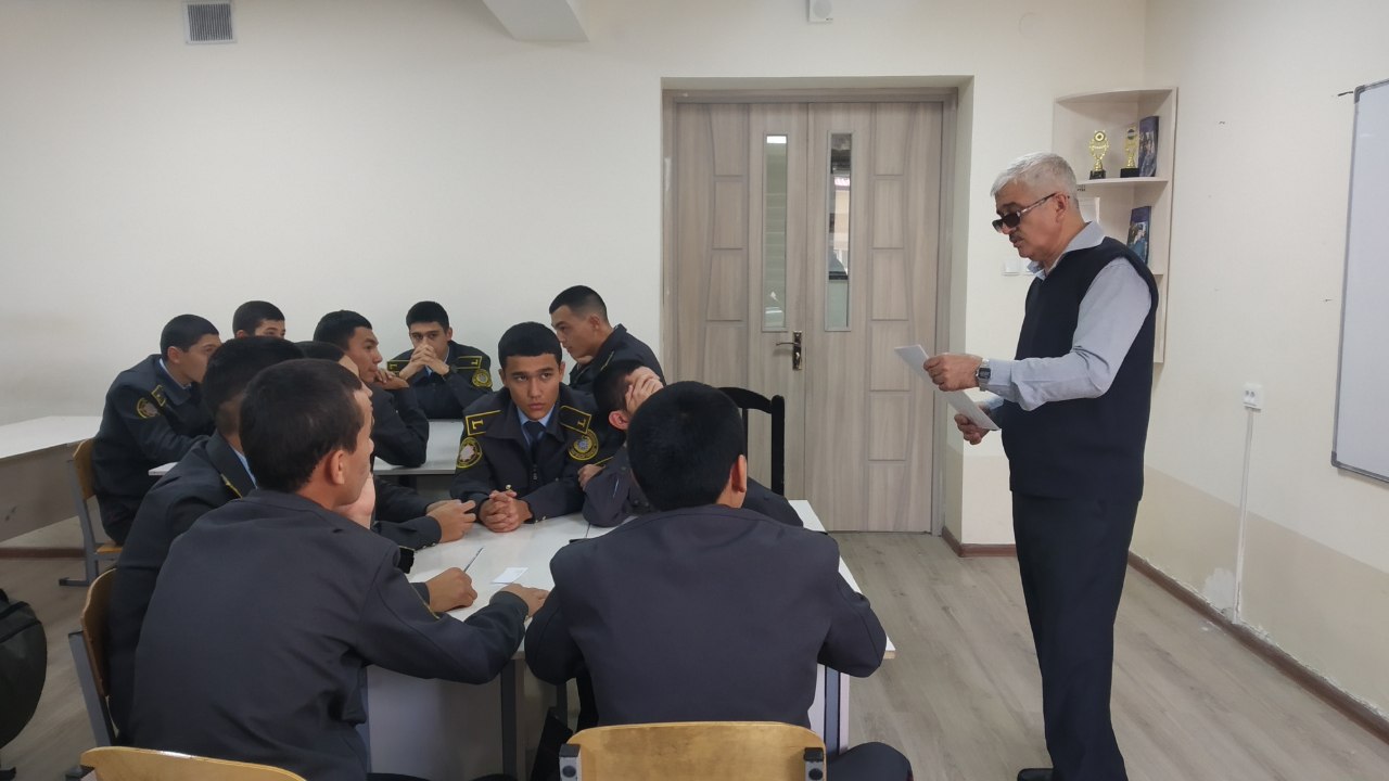 Litsey o‘quvchilari “Zakovat” intellektual o‘yin va “Huquq bilimdonlari” viktorinasida bel...