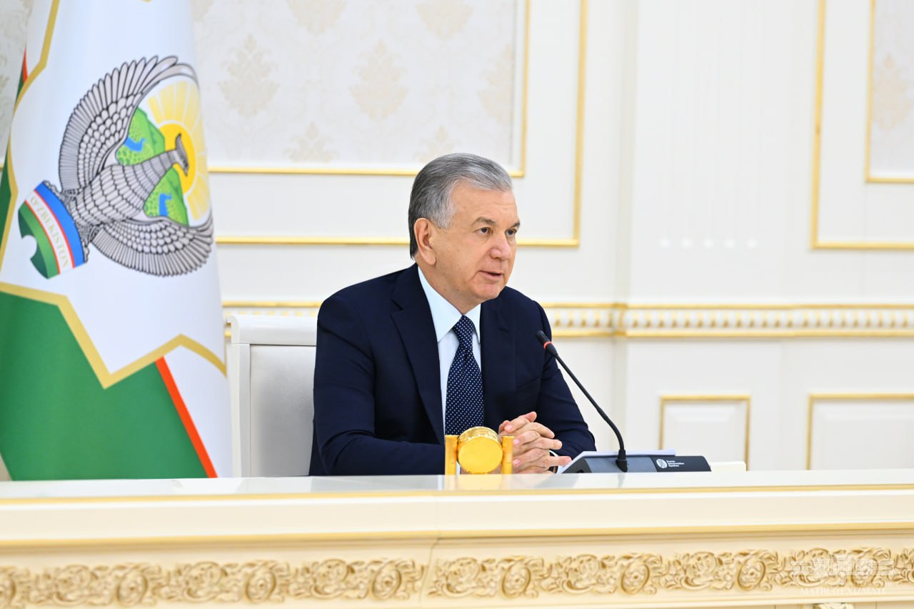 Президент Шавкат Мирзиёев раислигида ер ресурсларидан оқилона фойдаланиш ва ер ҳисобини юр...