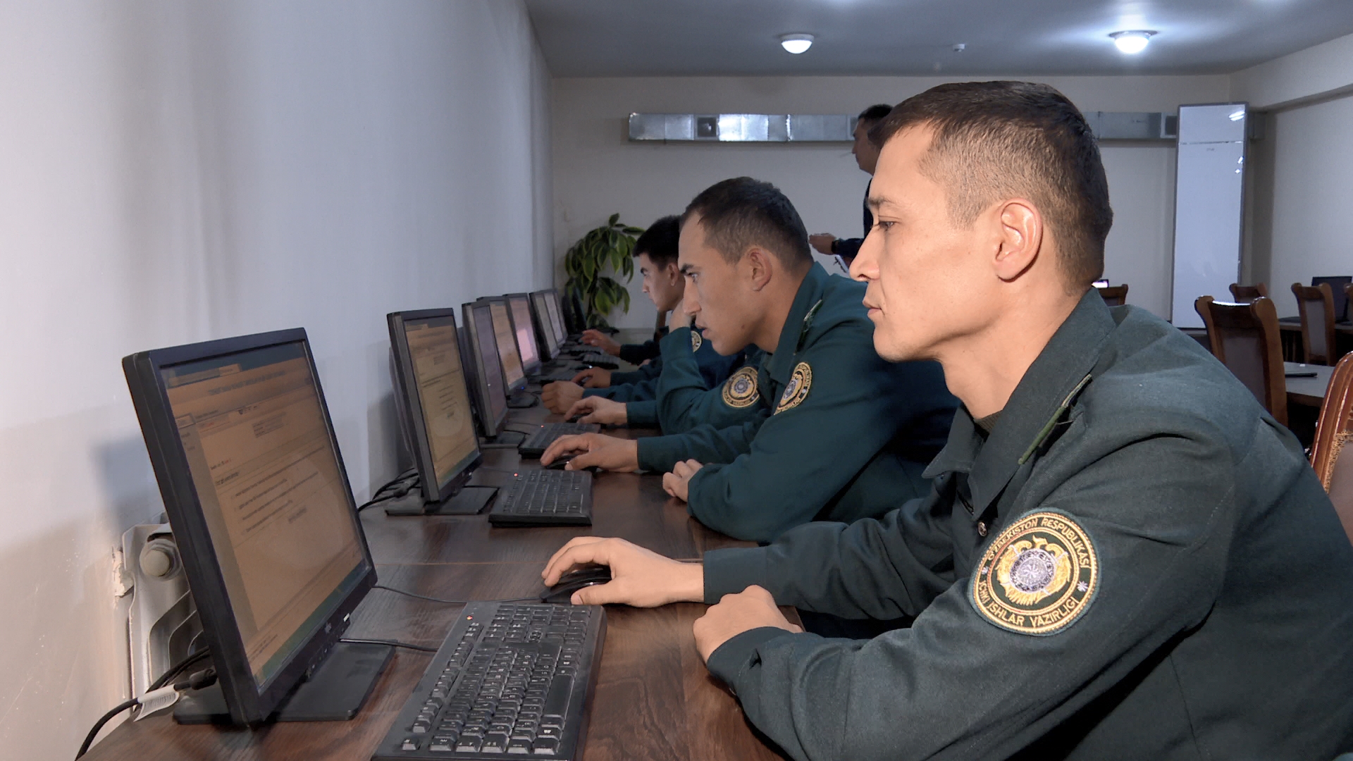 В ГУВД г. Ташкента определены лучшие сотрудники патрульно-постовой службы