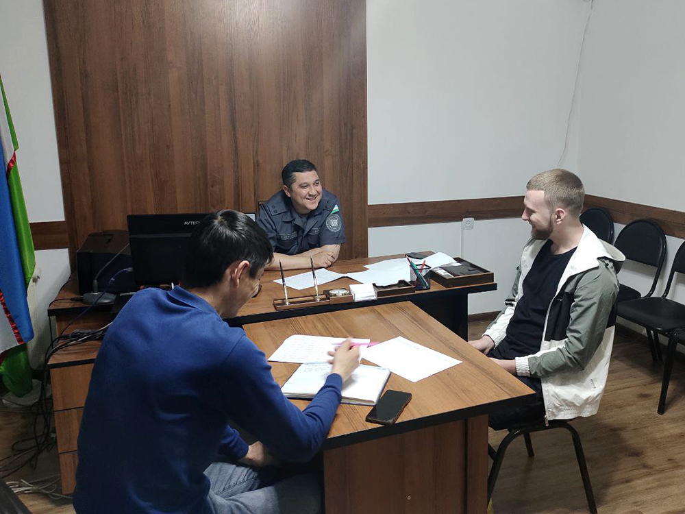 Yashnabod tumani 3-sektor rahbari yoshlar bilan uchrashdi